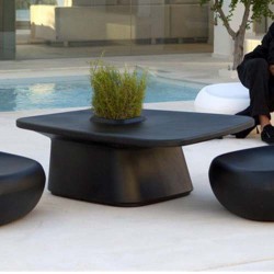 Low Table planter black Vondom MoMA