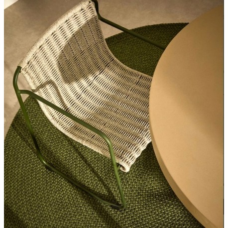 Arvin Swirl stoel in beige chenille stof en VeryForma eikenhouten poten